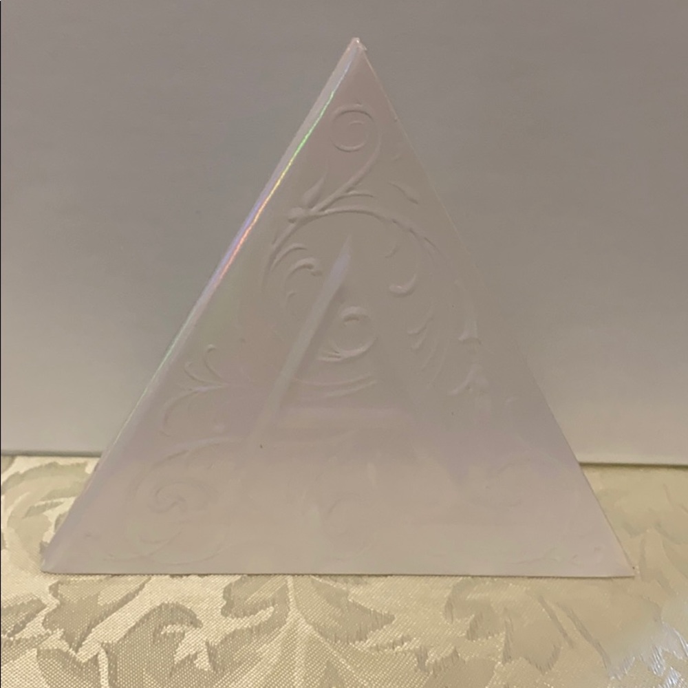 Alchemist Holographic palette